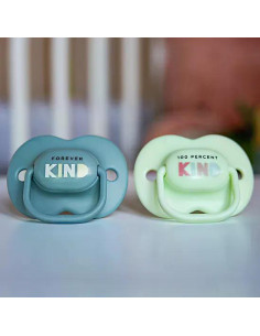 Комплект от 2 бр. ортодонтични залъгалки Tommee Tippee ANY TIME със симетричен силиконов биберон, 6-18м, синя и зелена с деко 2