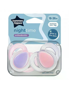 Комплект от 2 бр. ортодонтични залъгалки Tommee Tippee NIGHT TIME със светеща в тъмното дръжка, 18-36м, в бяло и розово, в ку 2