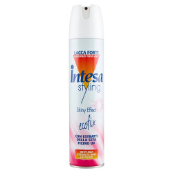 Intesa Strong hold Shiny effect лак за коса 300мл