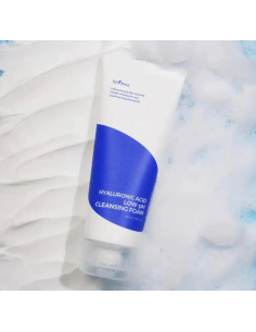 Isntree Hyaluronic Acid Low-pH Cleansing Foam 2