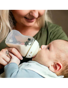 Бебешко шише за хранене Tommee Tippee Natural Start САМОСТЕРИЛИЗИРАЩО, 260 мл, с биберон с бавен поток 0м+ (1 капка) 2