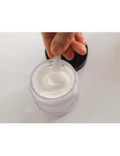 Анти - ейдж крем против бръчки с 30- екстракт от охлюви Chamos Acaci 2