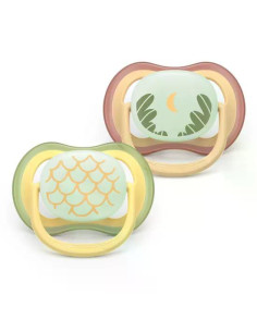 2 броя светещи в тъмното, ортодонтски силиконови залъгалки Philips AVENT SCF376/27 Ultra Air NightTime, 0-6м, с картинки, в к