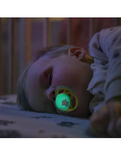 2 броя светещи в тъмното, ортодонтски силиконови залъгалки Philips AVENT SCF376/32 Ultra Air NightTime, 18м+, с картинки, в к 2