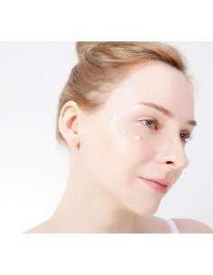 Магически серум с Колаген и комплекс от Омега киселини Chamos Acaci Hinijini Dharma 2