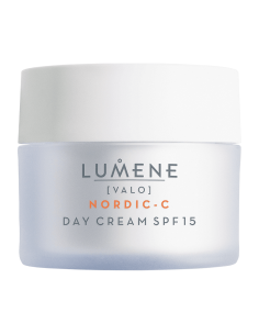 Дневен крем с витамин C SPF15 за блясък и сияние за всеки тип кожа Lumene NORDIC-C Valo