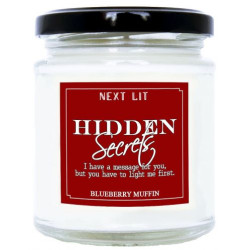Ароматна свещ Next Lit Hidden Secrets - Ще ставаш баба, на български език